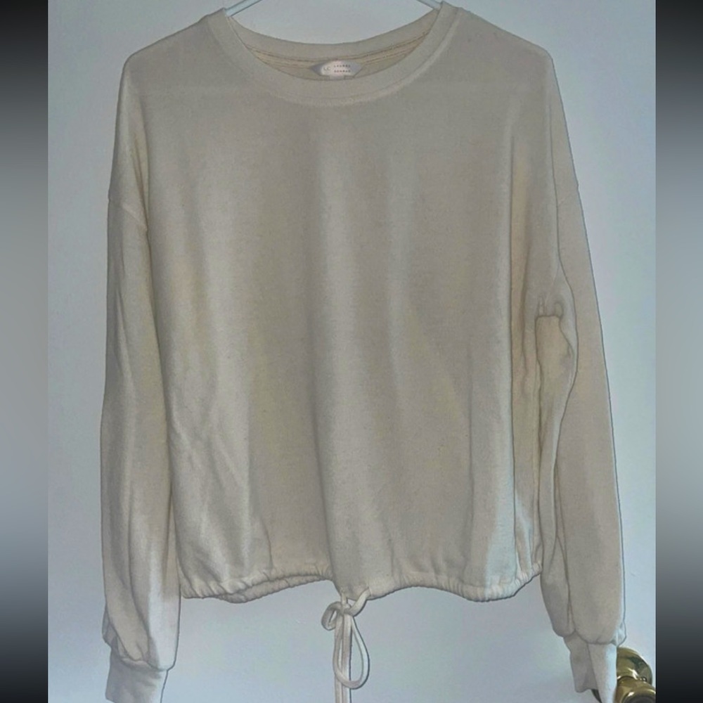 LC Lauren Conrad Cream Long-Sleeve Top